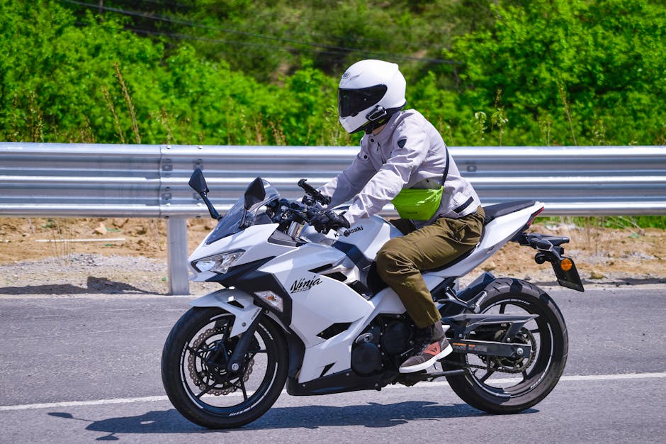 Kawasaki Ninja 400 2022 KRT - foto 2